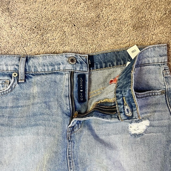 Lucky Brand High Rise Pencil Skirt 8/29 - Picture 9 of 10